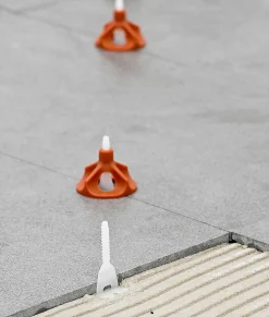 100 Bases croisillons autonivelants RLS VIS 1 mm (3-15 mm) RAIMONDI
