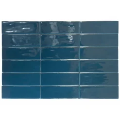 Altea Navy Blue Série Revêtement grès cérame premium 5x15 cm.