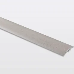 Barre de seuil en aluminium auto-adhésif,effet chêne grisé GoodHome, décor 130, L.930 x l.37 mm