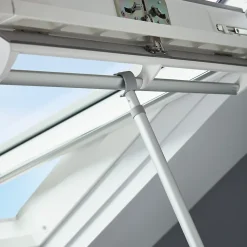 Canne télescopique pour fenêtre de toit Velux