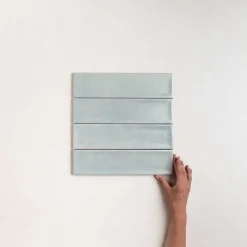 Carrelage Effet Zellige Bleu Ciel NARA Glass Mate 7,5x30cm - Les Carreaux de Jean