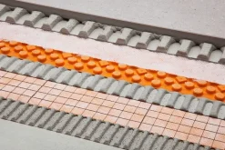 Natte de désolidarisation et de drainage en polyéthylène DITRA-DRAIN 4 - Le rouleau de 25 M x 1 M - DITRA DRAIN 4