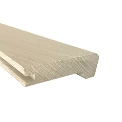 Nez de marche Chêne l.70mm Long. 2m Parquet Ep. 14mm Brut