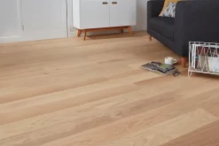 Parquet contrecollé clipsable Hedmark m en chêne huilé aspect naturel
