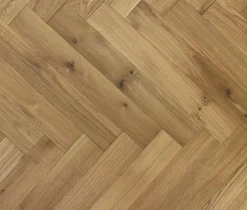 Parquet massif à coller Visby bâtons rompus en chêne huilé blond