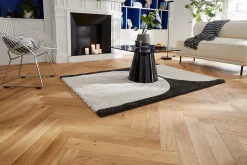 Parquet massif à coller Visby bâtons rompus en chêne huilé blond