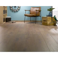 Parquet stratifié 8 mm CHENE NOISETTE - OSMOZE