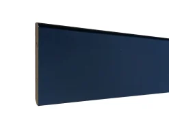 Plinthe arêtes vives avec bord arrondi MDF papier noir 240 x 8 cm, ép.14 mm