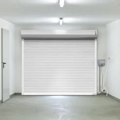 Porte de garage motorisée enroulable aluminium Ambre Blanc H.200 x L.300 cm Protecta