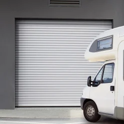 Porte de garage motorisée enroulable aluminium Ambre blanc H.300 x L.300 cm Protecta