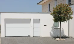 Porte de garage sectionnelle acier Hormann blanc trafic RAL 9016 - l.237,5 x h.200 cm - motorisée