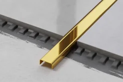 Profilé décoratif C en acier inoxydable pour carrelage Or poli - 10 mm x 2700 mm x 0,65 ep.