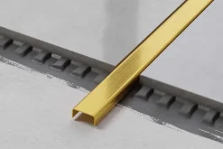 Profilé décoratif C en acier inoxydable pour carrelage Or satiné - 40 mm x 2440 mm x 0,65 ep.