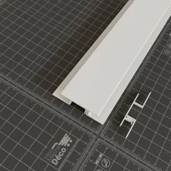 Profil Multifonction PVC Clipsable - 8 mm - Longueur 2.60 m - Blanc