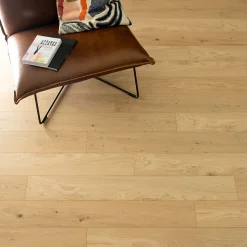 Revêtement de sol plaqué chêne finition verni coloris naturel ep 10mm